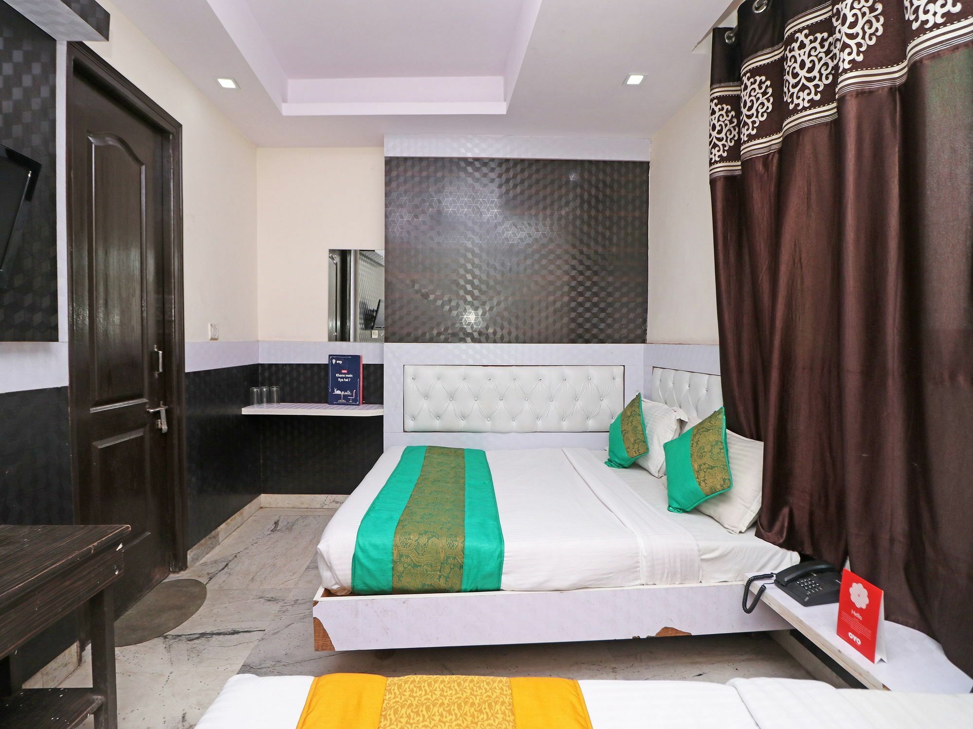 Oyo Flagship 12739 Mahesh Inn New Delhi Exteriör bild